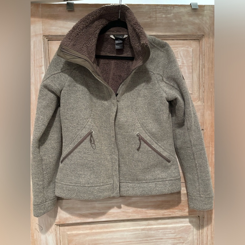 The North Face Women’s Sherp Jacket size M